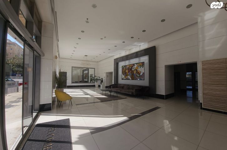 דירה, שלמה אלירז 1, רמב"ם, ראשון לציון