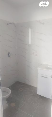 דירה, גולדה מאיר 24, פסגות אפק, ראש העין