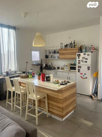 דירה, דרך בן גוריון 123, שכונת הלל, רמת גן