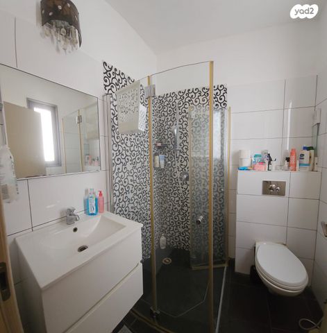 דירה, שלמה אלירז 1, רמב"ם, ראשון לציון