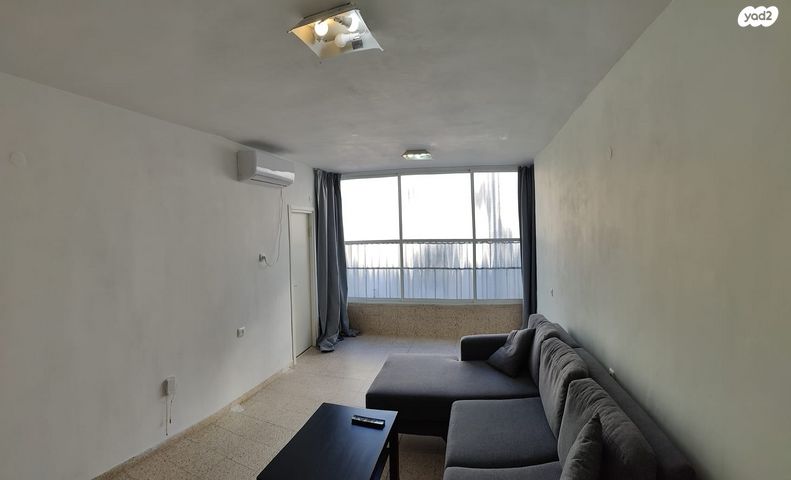 דירה, ההגנה 27, לב העיר, בת ים