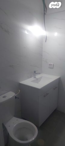 דירה, גולדה מאיר 24, פסגות אפק, ראש העין