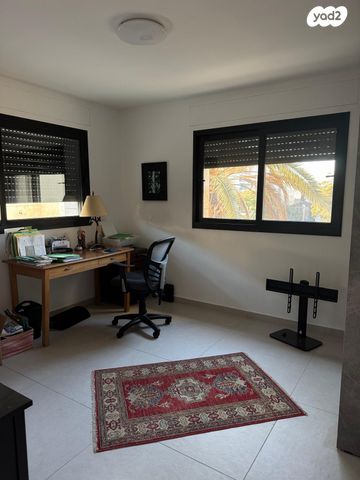 דירה, בן יפונה 10, בקעה, ירושלים