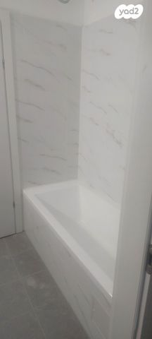 דירה, גולדה מאיר 24, פסגות אפק, ראש העין