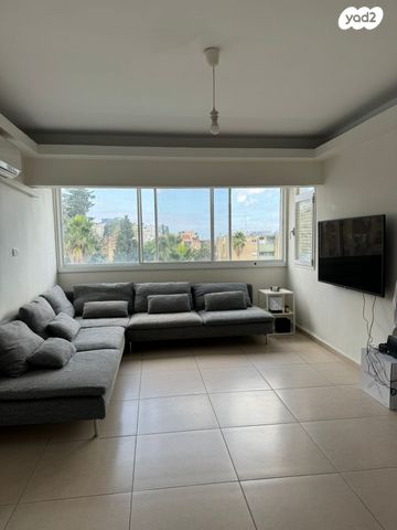 נפתלי אימבר 9