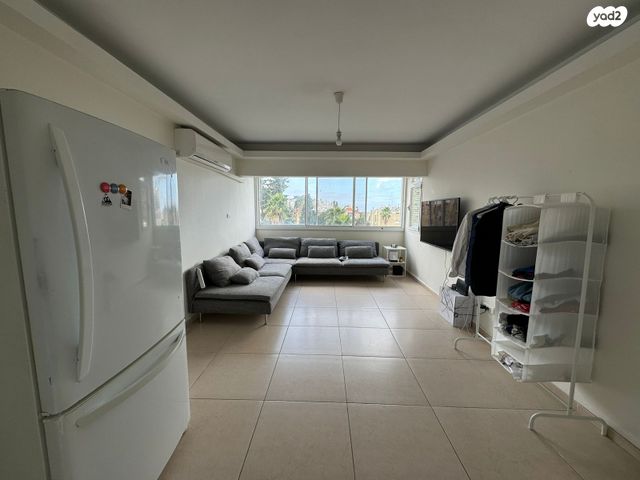 דירה, נפתלי אימבר 9, העיר התחתית, ואדי סאליב, חיפה