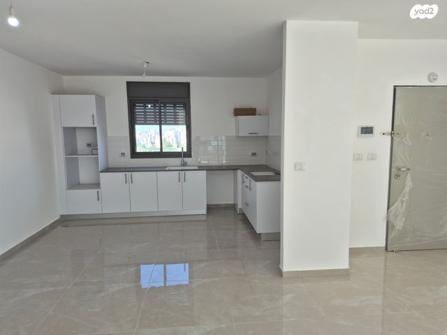 דירה, עלי 43, גבעת ציון, אשקלון