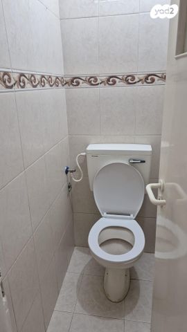 ז'בוטינסקי 9