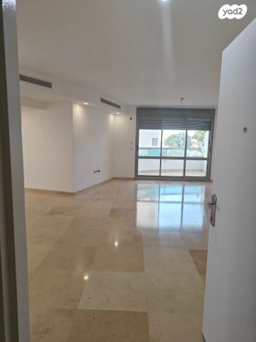 דירה, שדרות קדש 37, ברנע, אשקלון