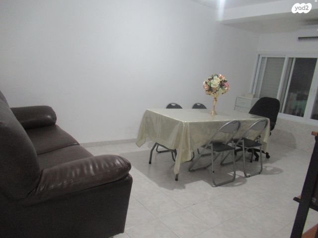 דירה, ז'בוטינסקי 14, שיכון ד, טבריה