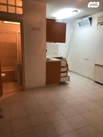 סטודיו/ לופט, כ"ט בנובמבר 14, קטמון הישנה, ירושלים