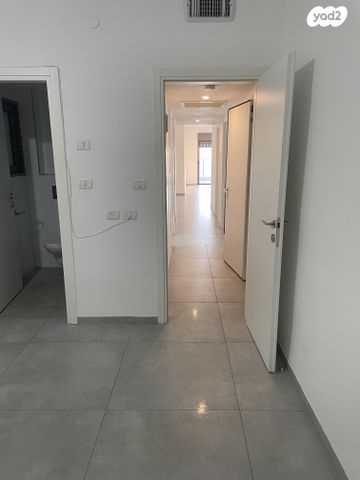 דירה, מורן 9, שיכון עובדים, טבריה