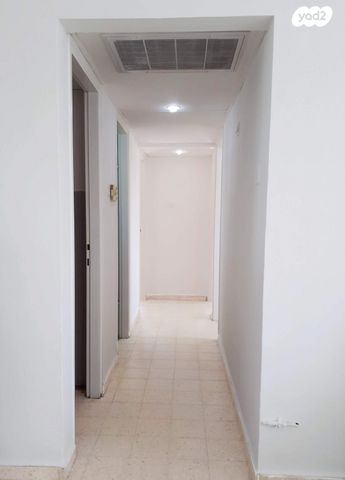 דירה, אב 14, נווה הדרים, אשקלון