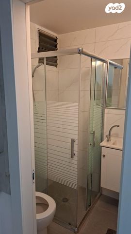 יחידת דיור, טירת צבי 1, קרית גנים, ראשון לציון