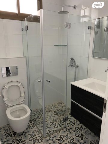 דירה, יהודה הימית 25, צהלון, שיכוני חסכון, תל אביב יפו