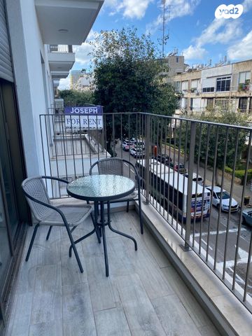 דירה, יהודה הימית 25, צהלון, שיכוני חסכון, תל אביב יפו