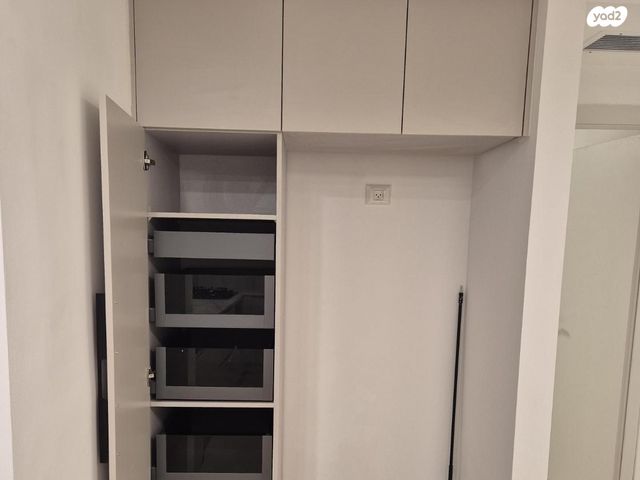 דירה, מעפילי אגוז 5, נווה חן, תל אביב יפו