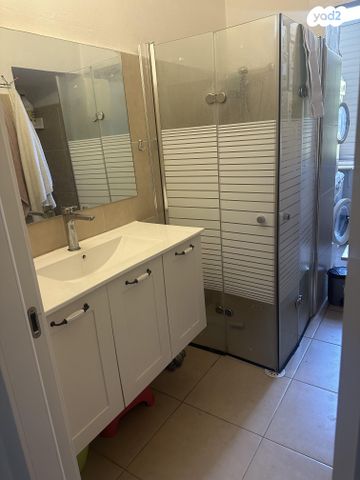 דירה, וייצמן 68, גבעת הרמבם, גבעתיים