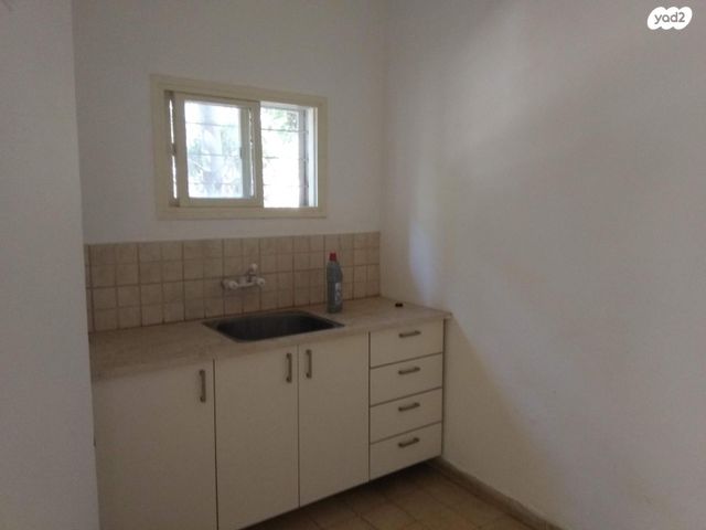 דירה, רבן יוחנן בן זכאי 4, קטמונים, ירושלים