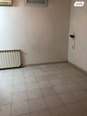 סטודיו/ לופט, כ"ט בנובמבר 14, קטמון הישנה, ירושלים