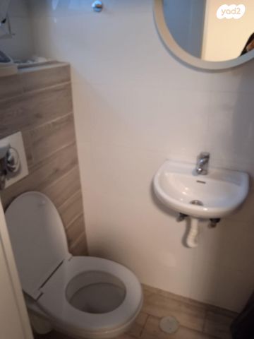 דירה, חנה ומיכאל לוין 22, רביבים, גני ראשון, ראשון לציון