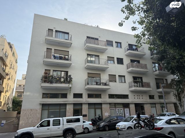 דירה, יהודה הימית 25, צהלון, שיכוני חסכון, תל אביב יפו