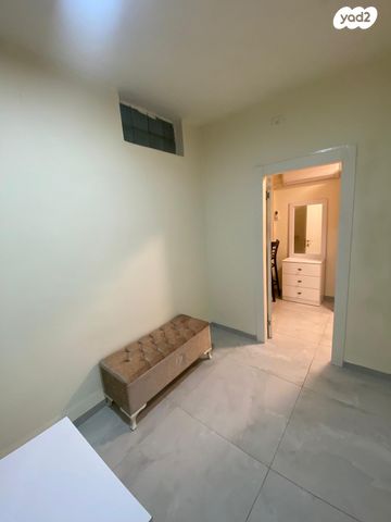 דירה, הנביאים 26, הרצליה, חיפה