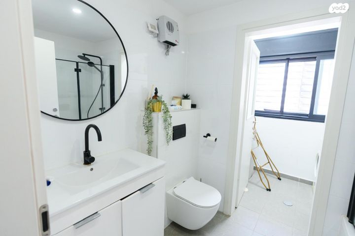 דירה, אור ים, אור עקיבא