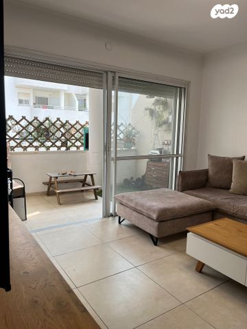 דירה, ידידות, מגדיאל, הוד השרון