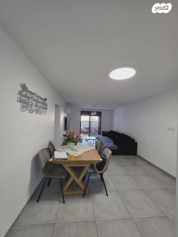 דירת גן, שדרות בית הכרם, הגליל, כרמיאל