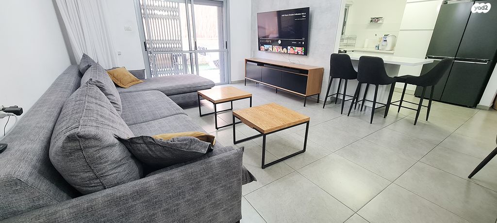 דירת גן, אוסקר שינדלר, רמות הרכס, באר שבע