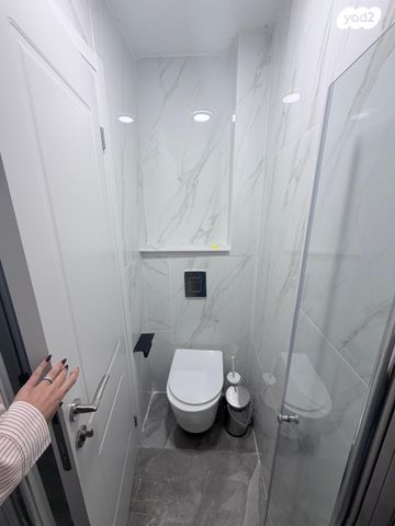 דו משפחתי, נוף הבשן, נוף הכנרת, צפת