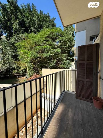 דירה, דיזנגוף 107, הצפון הישן - דרום, תל אביב יפו