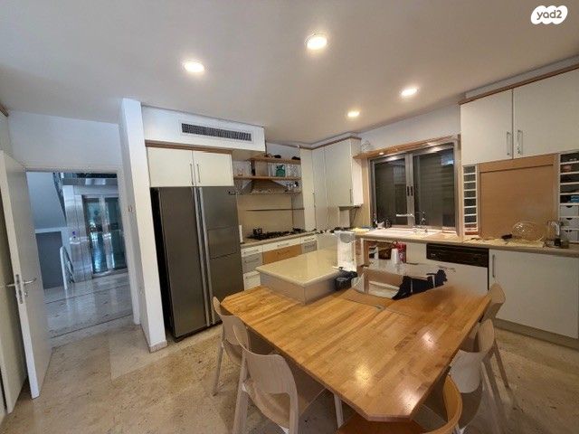 בית פרטי/ קוטג', סביון, סביון