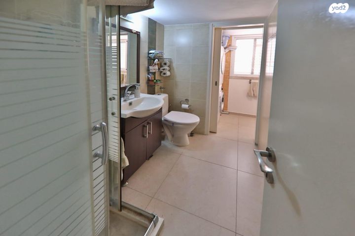 גג/ פנטהאוז, שדרות וייצמן 57, קרית מוצקין