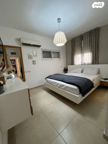 דירה, ידידות, מגדיאל, הוד השרון