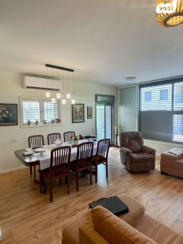 דירה, סנהדרין, עליות, רמת גן