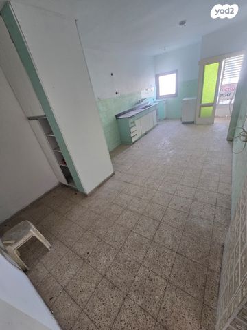 דירה, רוטשילד 8, רוטשילד עצמאות, בת ים