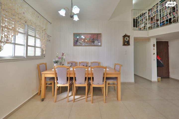 גג/ פנטהאוז, שדרות וייצמן 57, קרית מוצקין