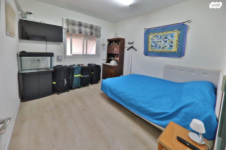 גג/ פנטהאוז, שדרות וייצמן 57, קרית מוצקין