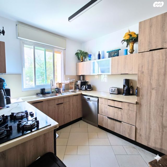 דירה, שאול אביגור 21, חומת שמואל, הר חומה, ירושלים