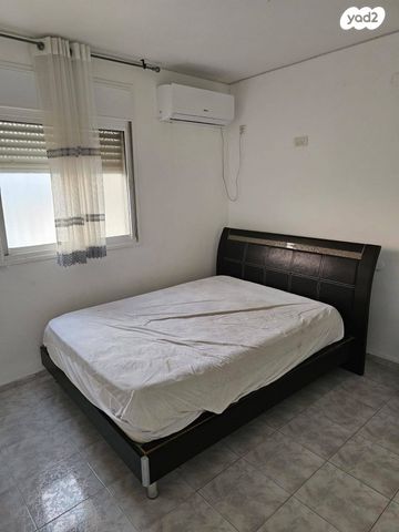 דירה, אורן, אלמוגים, קרית ים