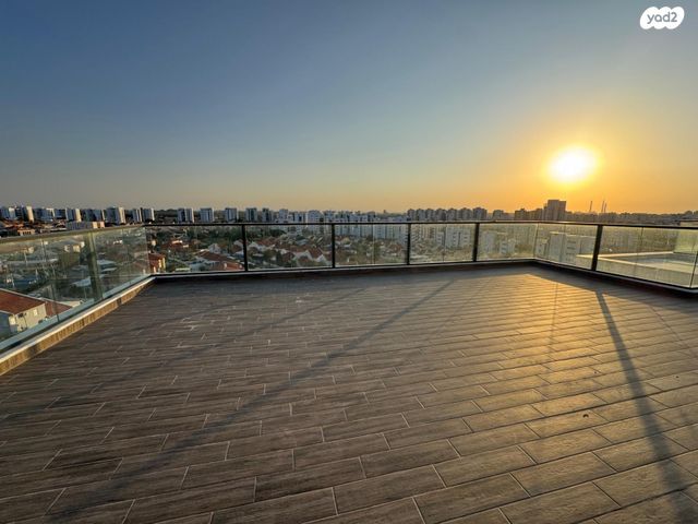 גג/ פנטהאוז, שקמים ואגמים, אשקלון