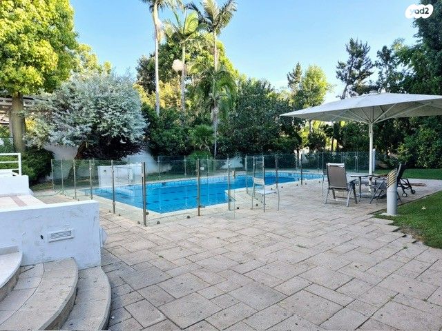 בית פרטי/ קוטג', סביון, סביון