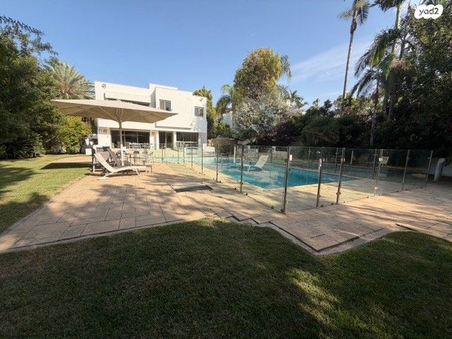 בית פרטי/ קוטג', סביון, סביון