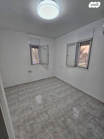 דירה, אורן, אלמוגים, קרית ים