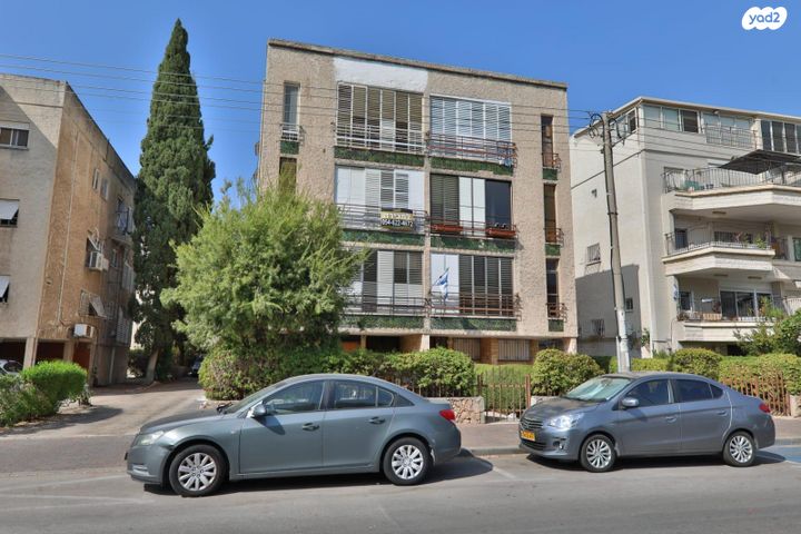 גג/ פנטהאוז, שדרות וייצמן 57, קרית מוצקין