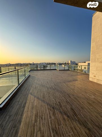 שקמים ואגמים