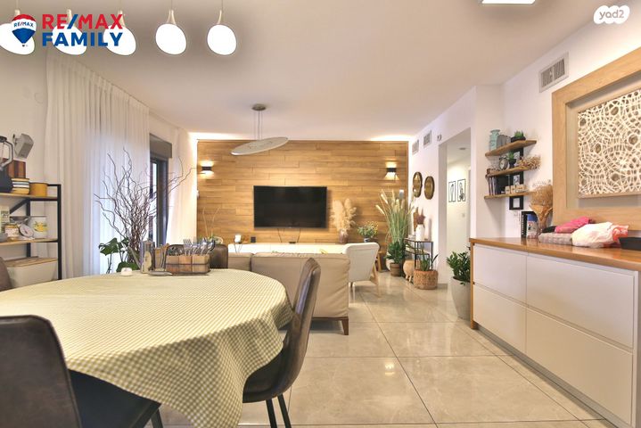 דירה, הרב קוק 18, מוצקין הותיקה, קרית מוצקין