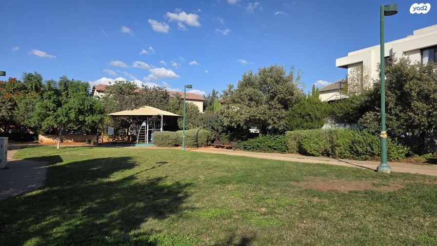 בית פרטי/ קוטג', תוף, מתחם האצבע, הוד השרון